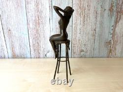 Bronze sculpture of a woman on a stool, Art Deco, after Demetre Chiparus