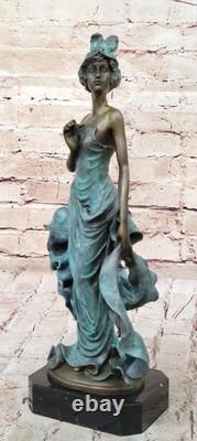 Captivating Art Deco / Nouveau 100% Bronze Charleston Dancer Figurine, Wax Metho