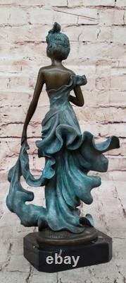 Captivating Art Deco / Nouveau 100% Bronze Charleston Dancer Figurine, Wax Metho