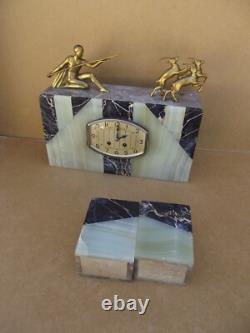 Complete clock set signed VOLTAS in bronze, marble, and onyx Art Deco