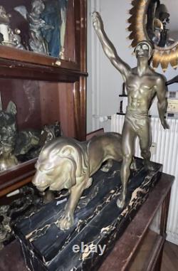DAVERNY (20th) & REVEYROLIS lion tamer Important Art Deco bronze Signed