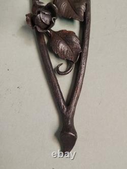 DEVEAU Pair of Art Deco wall sconces