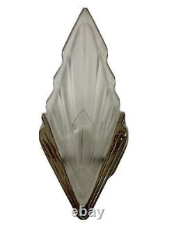 Degué (1892-1950) Pair Dappliques Arrow Art Deco Moulded Glass - Bronze Nickeled