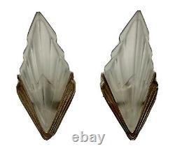 Degué (1892-1950) Pair Dappliques Arrow Art Deco Moulded Glass - Bronze Nickeled
