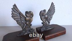 E. L. Adnin Pair of Art Deco bronze bookends depicting two stylized doves