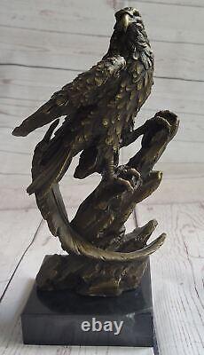 Eagle Bird Fauna Art Deco Style Art Nouveau Style Bronze Art Statue Sculpture.