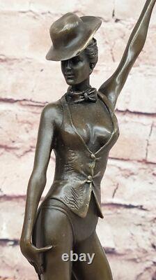 Elegant Art Deco Bronze Statue Vintage Jazz Broadway Drama Cinema Dancer Decor