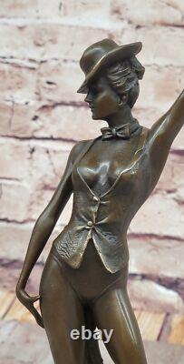 Elegant Art Deco Bronze Statue Vintage Jazz Broadway Drama Cinema Dancer Decor