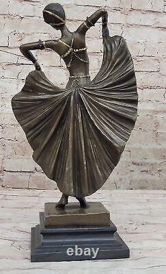 Elegant Dancing Figurine: Art Deco Chiparus Bronze Sculpture Made Collectible