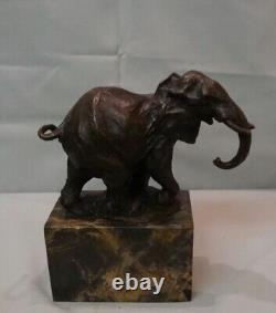 Elephant Animalier Style Statue Sculpture in Art Deco and Art Nouveau Bronze Mass