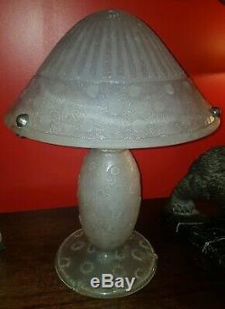 Exceptional Lamp Daum Nancy France Art Deco Glass Paste Has Clears The Acid