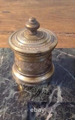 Green Marble and Gilded Bronze Inkwell in Empire Style from the Early 20th Century with its Ink Pots
