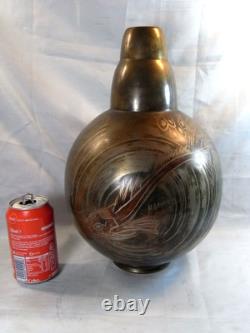 H. Grunne Rare Large Ovoid Dinanderie Art Deco Bronze Vase with Fish Design