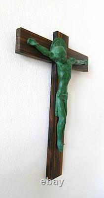 HARTMANN, ART DECO, BRONZE CHRIST GREEN ANTIQUE, MACASSAR CROSS-SIGN, circa 1935