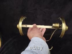 Half-moon shaped wall sconce in glass and bronze metal circa 1930 Art Deco