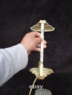 Half-moon shaped wall sconce in glass and bronze metal circa 1930 Art Deco