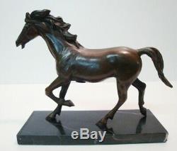 Horse Statue Animal Style Art Deco Art Nouveau Bronze Massive