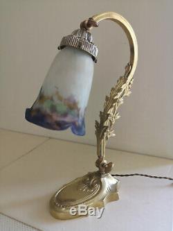 Lamp Art Deco / Art Nouveau Bronze. Tulip Pate In Glass Signed Muller