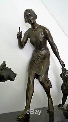 Louis Riche Elegant With Lionesses Sculpture Bronze Art Deco Antike Skulptur