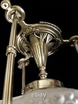 Lustre Or Suspension Art Deco In Nickeled Bronze And Glass Globes Pressed 1930