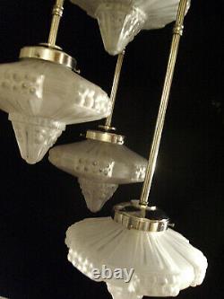 Lustre Or Suspension Art Deco In Nickeled Bronze And Glass Globes Pressed 1930