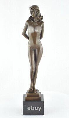 Nude Sexy Dancer Sculpture in Art Deco and Art Nouveau Style, Bronze Massi