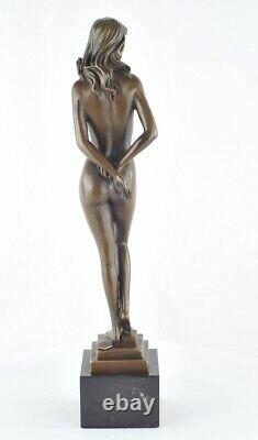 Nude Sexy Dancer Sculpture in Art Deco and Art Nouveau Style, Bronze Massi