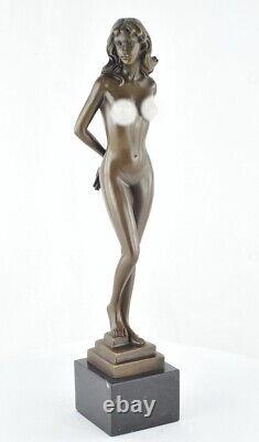 Nude Sexy Dancer Sculpture in Art Deco and Art Nouveau Style, Bronze Massi