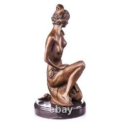 Nude Woman Sculpture Art Deco in Bronze on Black Marble after Milo