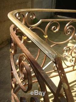 Old Guardrail Back, Staircase Angle Of Staircase Wrought Iron And Bronze