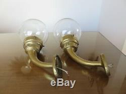 Pair On Sconces In Theater Art Deco Bronze And Glass Globe Massif Annees 30