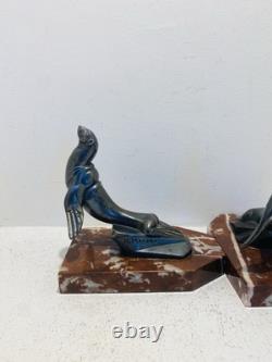 Pair of bookends in marble and bronze signed Hippolyte MOREAU - The Seals