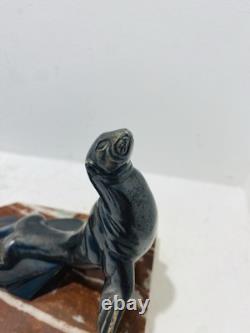 Pair of bookends in marble and bronze signed Hippolyte MOREAU - The Seals