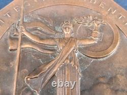Pierre Turin Art Deco bronze vide-poche medal. Providentia Juvat