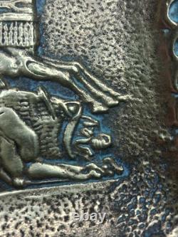 Rare Art Deco vide-poche Max Le Verrier bronze lion hunting scene signed