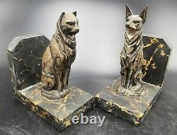 Rare Paire De Serre Books Art Deco Aux Chiens & Chat Moderniste Cubism Bookend