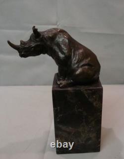 Rhinoceros Statue Sculpture Animalier Style Art Deco Style Art Nouveau Bronze