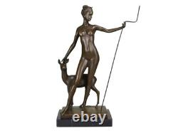 Sculpture of Diana with a Deer in Bronze Art Deco after E. McCartan