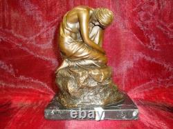 Sexy Nude Young Woman Statue Sculpture, Art Deco and Art Nouveau Style, Bronze mas