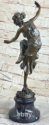 Signed Cl. Jr. Colinet, Art Deco Bronze Statue of an Oriental Dancer Sculpture