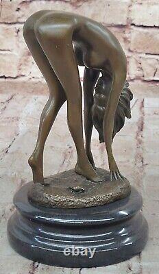 Signed High Quality Cesaro Art Deco Bronze Girl Base Statue Sale