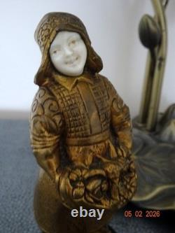 Small gilded bronze sculpture Art Deco period signed DEGRANGE height 16cm. Excellent condition.