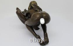 Solid Bronze Couple Sculpture in Sexy Art Deco Style Art Nouveau Statue