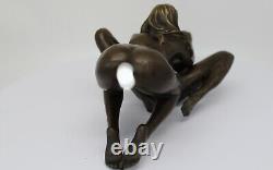 Solid Bronze Couple Sculpture in Sexy Art Deco Style Art Nouveau Statue