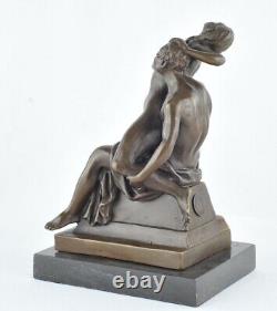 Solid bronze statue sculpture couple in sexy Art Deco style Art Nouveau style, signed