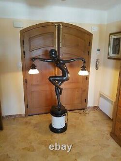 Statue Of Style Art Deco Dancer