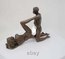 Statue Sculpture Couple Sexy Style Art Deco Style Art Nouveau Bronze Massive Sign