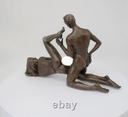 Statue Sculpture Couple Sexy Style Art Deco Style Art Nouveau Bronze Massive Sign