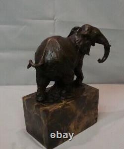 Statue Sculpture Elephant Animal Style Art Deco Style Art New Bronze Mass
