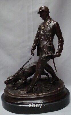 Statue Sculpture Hunting Dog Animalier Valet Art Deco Style Art Nouveau B